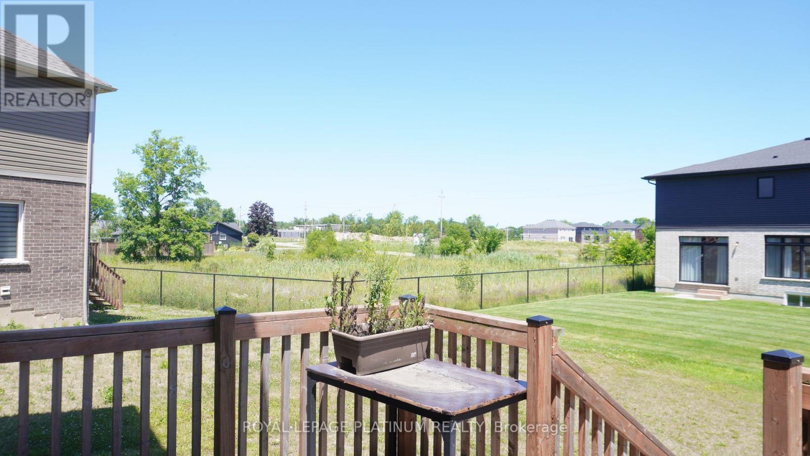 32 Sunflower Place, Welland, Ontario  L3B 5N8 - Photo 33 - X12412518