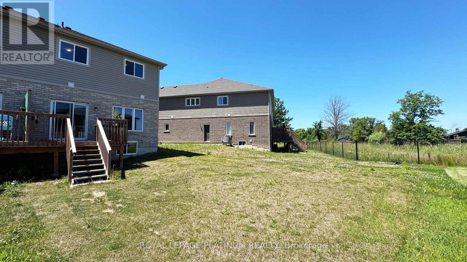 32 Sunflower Place, Welland, Ontario  L3B 5N8 - Photo 34 - X12412518