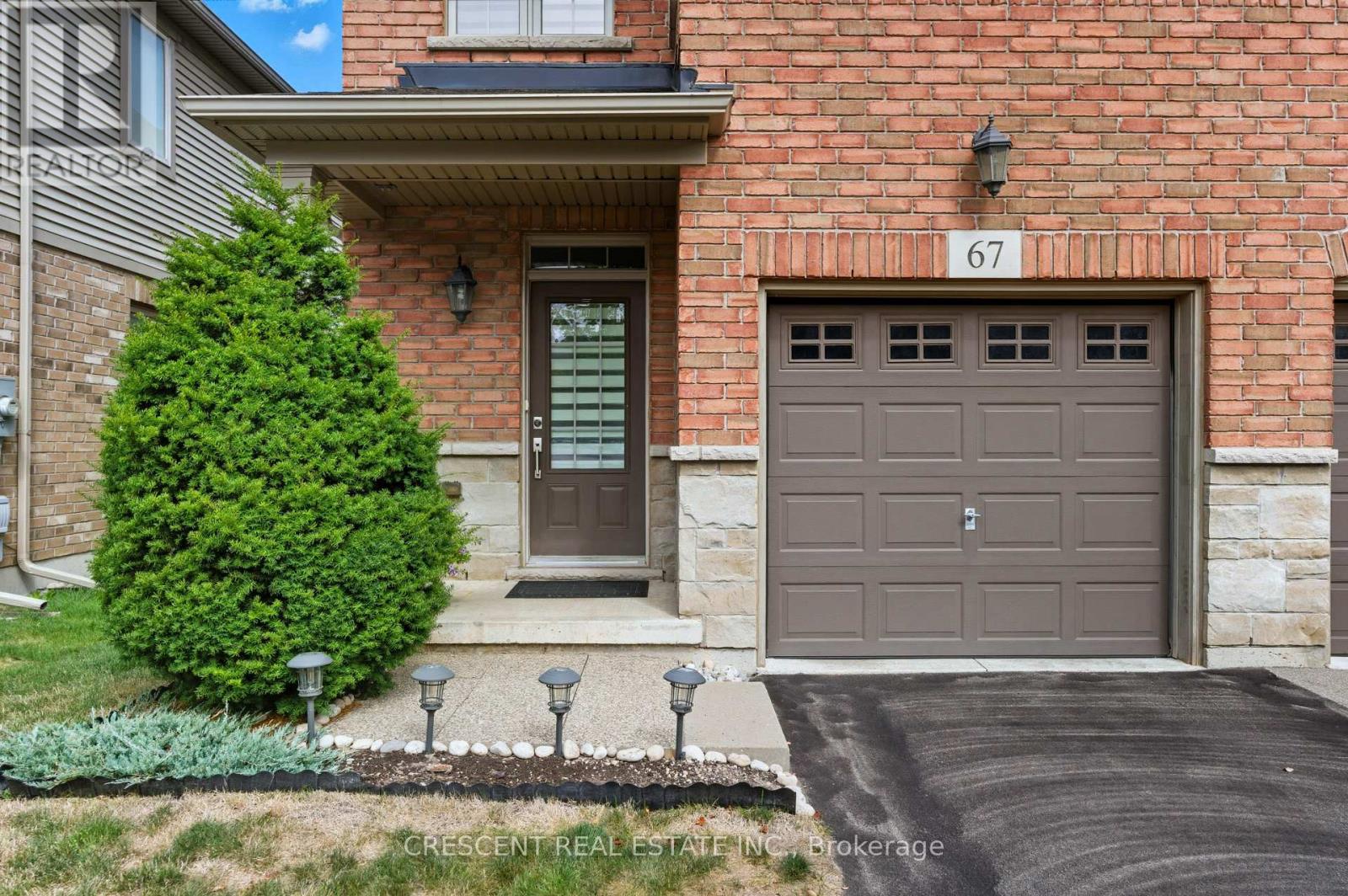 67 - 515 Winston Road, Grimsby, Ontario  L3M 4E8 - Photo 2 - X12412525