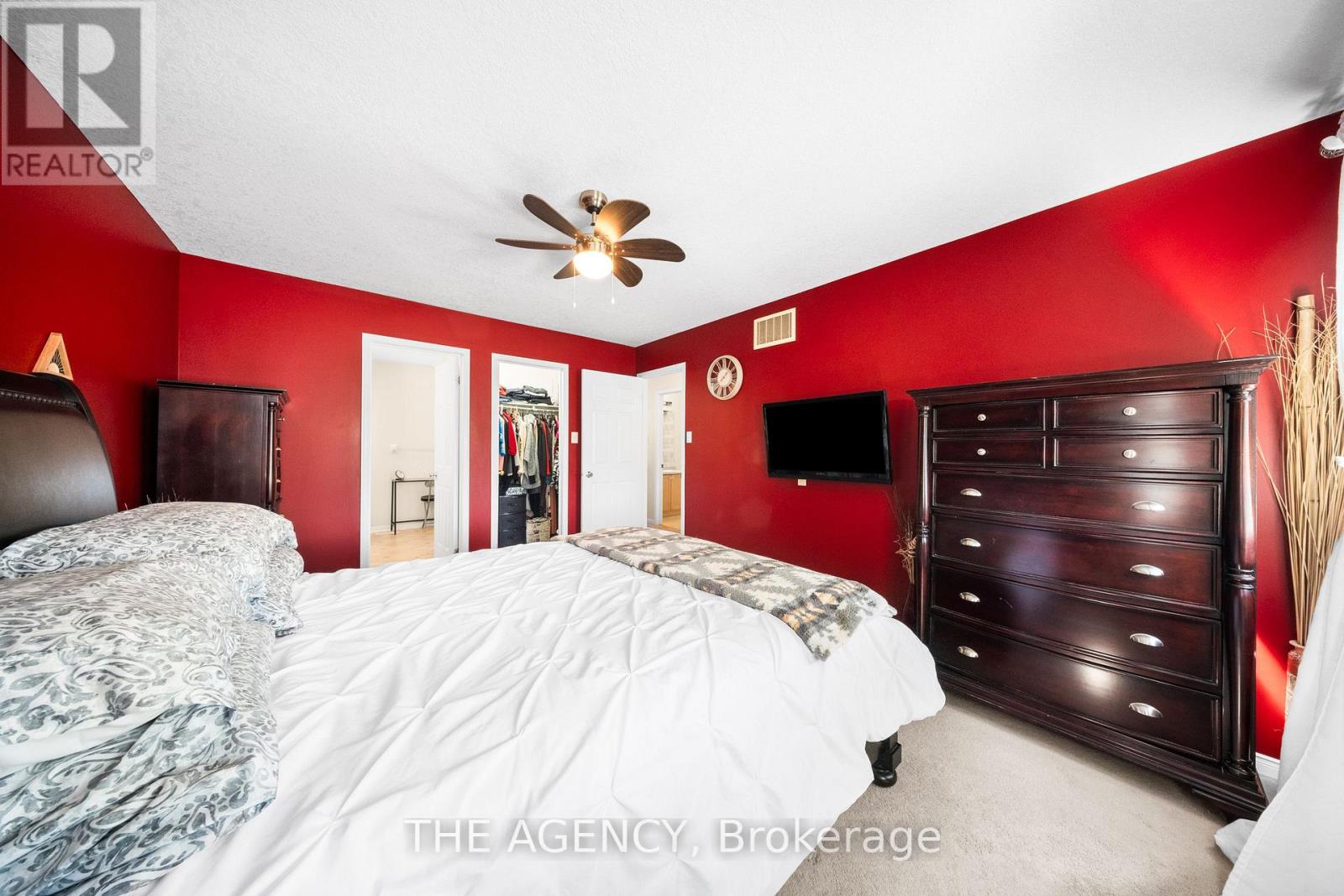 132 Blackburn Drive, Brantford, Ontario  N3T 6S2 - Photo 24 - X12412528