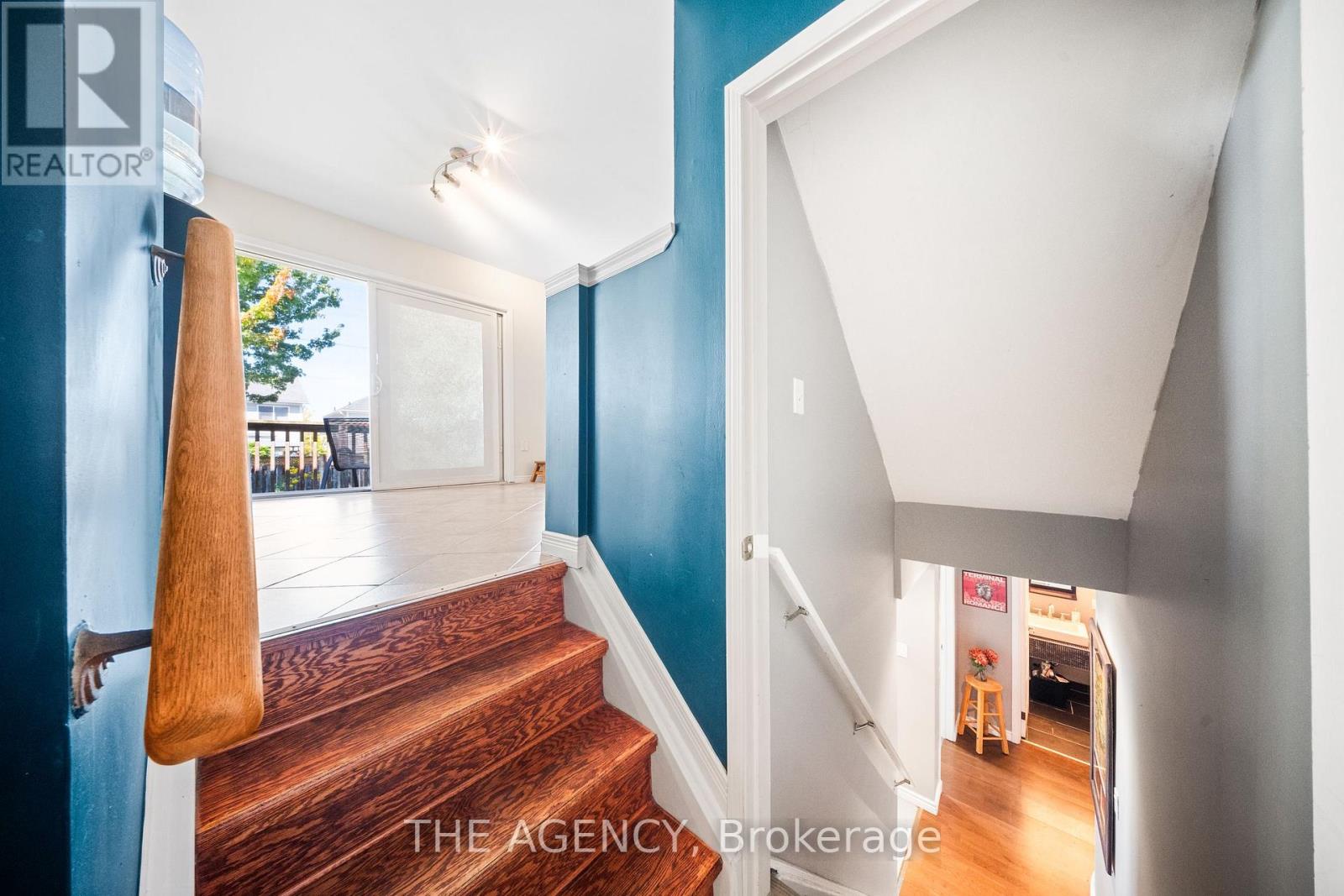 132 Blackburn Drive, Brantford, Ontario  N3T 6S2 - Photo 34 - X12412528