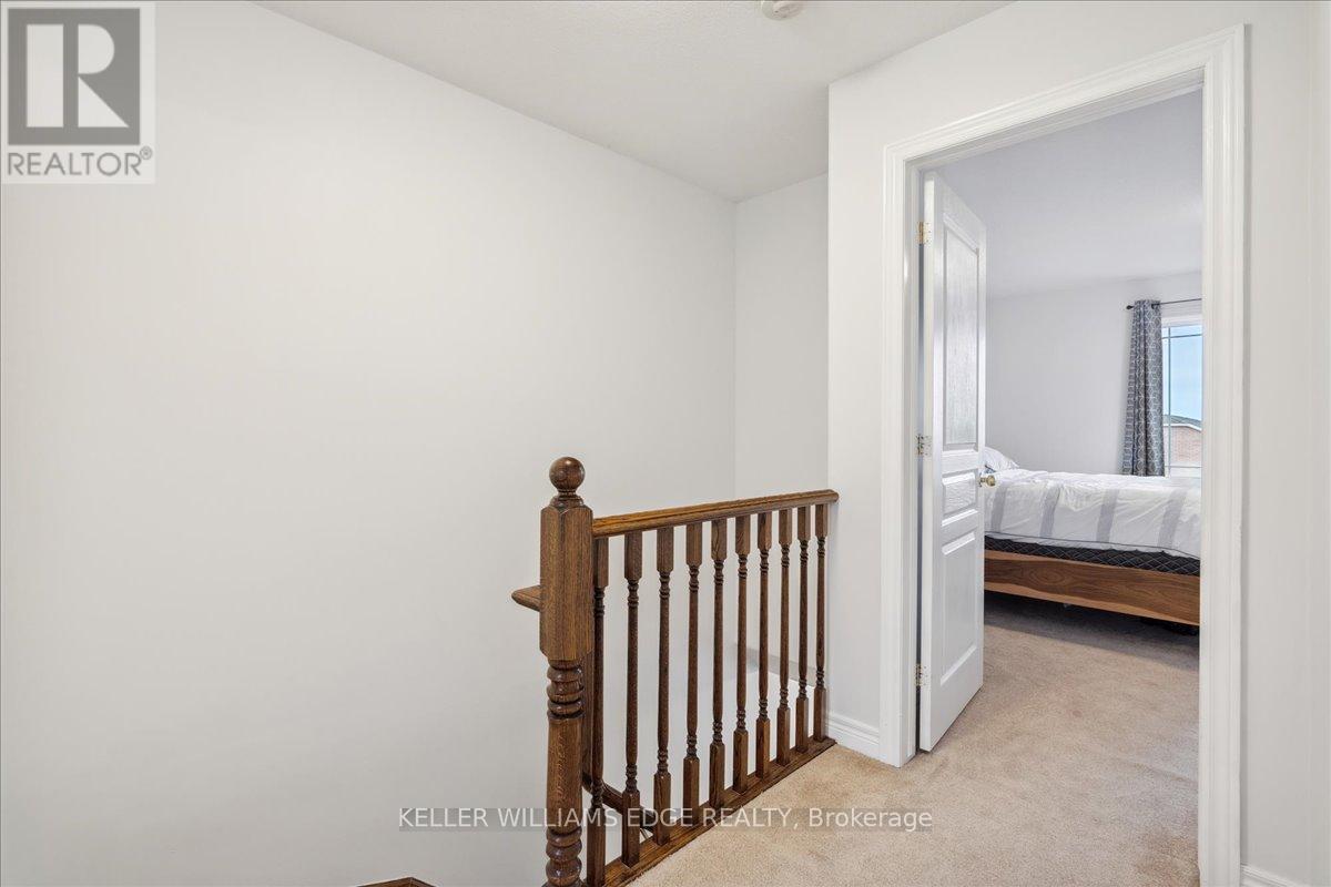 65 Willow Lane, Grimsby, Ontario  L3M 0B2 - Photo 19 - X12412582