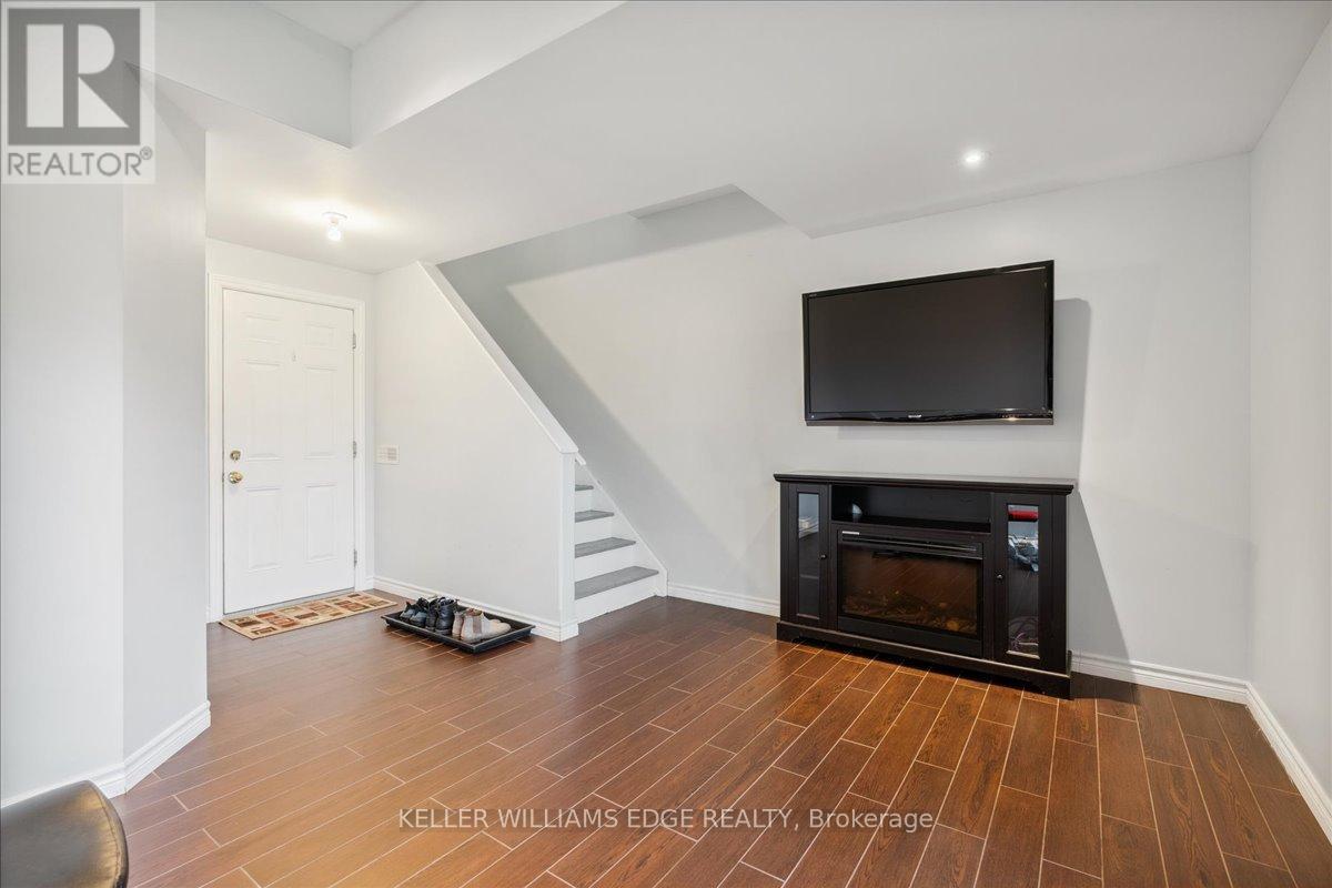 65 Willow Lane, Grimsby, Ontario  L3M 0B2 - Photo 30 - X12412582