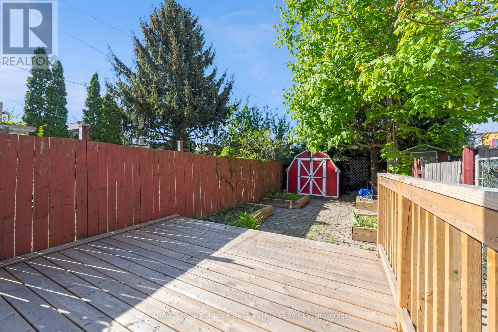 16 Murray Street E, Hamilton, Ontario  L8L 3E7 - Photo 6 - X12412607