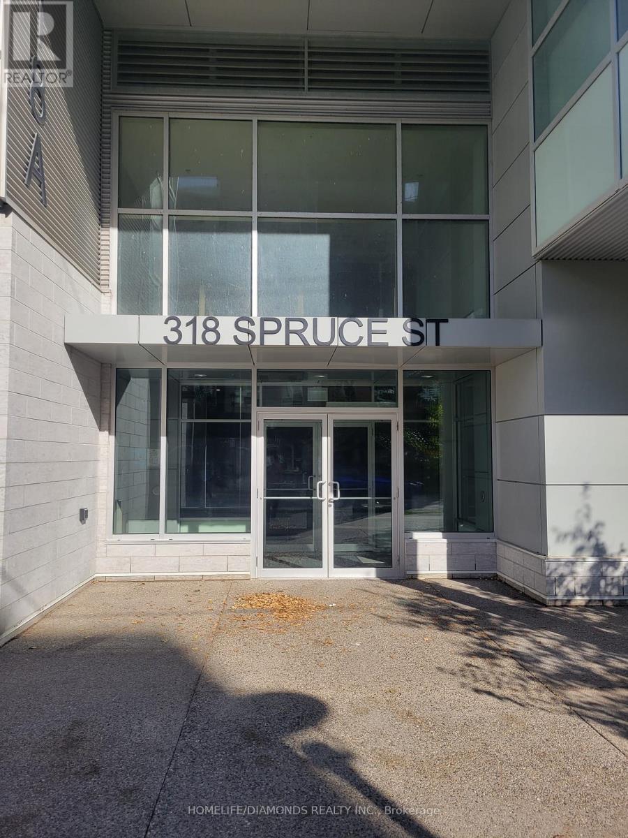 1705 - 318 Spruce Street, Waterloo, Ontario  N2L 3M7 - Photo 2 - X12412614