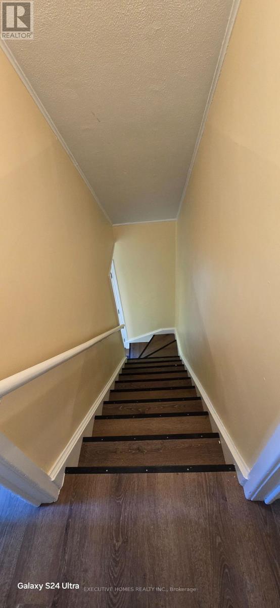 5176 Stanley Avenue, Niagara Falls, Ontario  L2E 5A4 - Photo 13 - X12412644