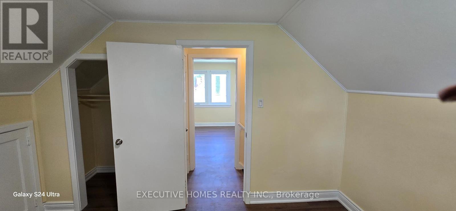 5176 Stanley Avenue, Niagara Falls, Ontario  L2E 5A4 - Photo 15 - X12412644
