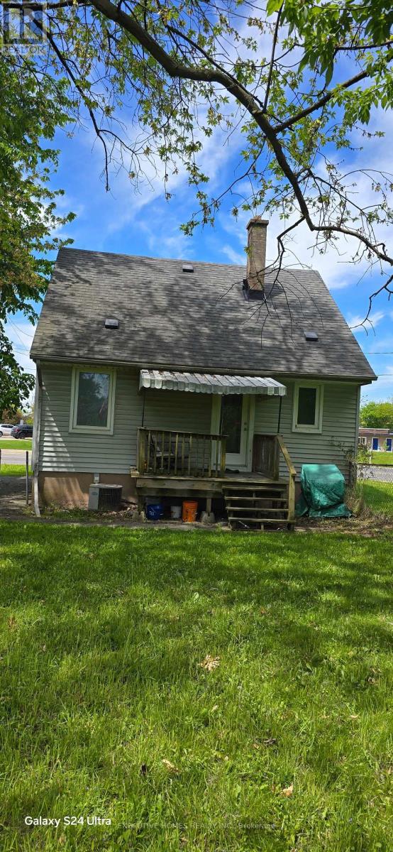 5176 Stanley Avenue, Niagara Falls, Ontario  L2E 5A4 - Photo 16 - X12412644