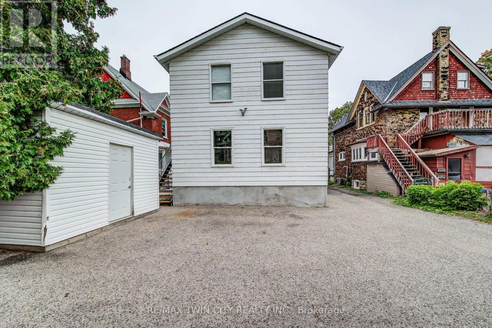 19 Schneider Avenue, Kitchener, Ontario  N2G 1K7 - Photo 31 - X12412655