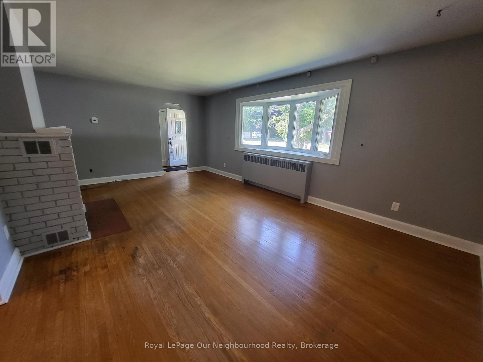 221 Liberty Street N, Clarington, Ontario  L1C 2M6 - Photo 11 - E12412831