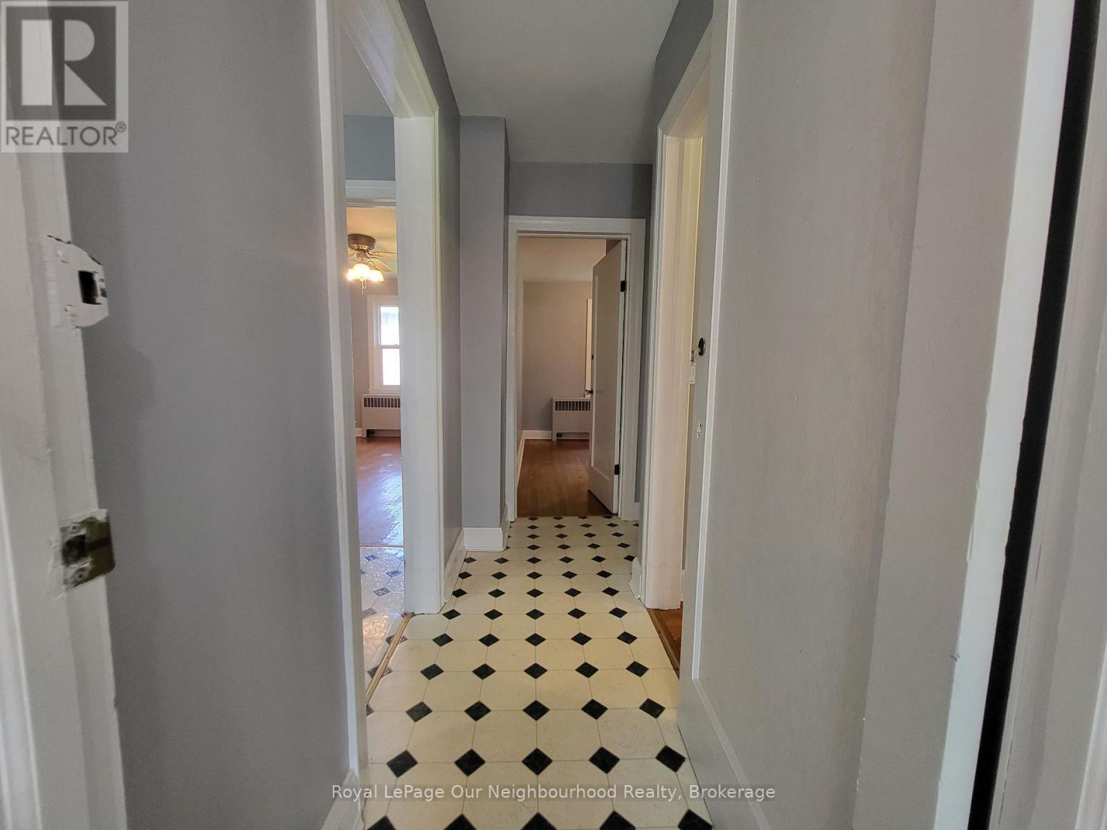 221 Liberty Street N, Clarington, Ontario  L1C 2M6 - Photo 8 - E12412831