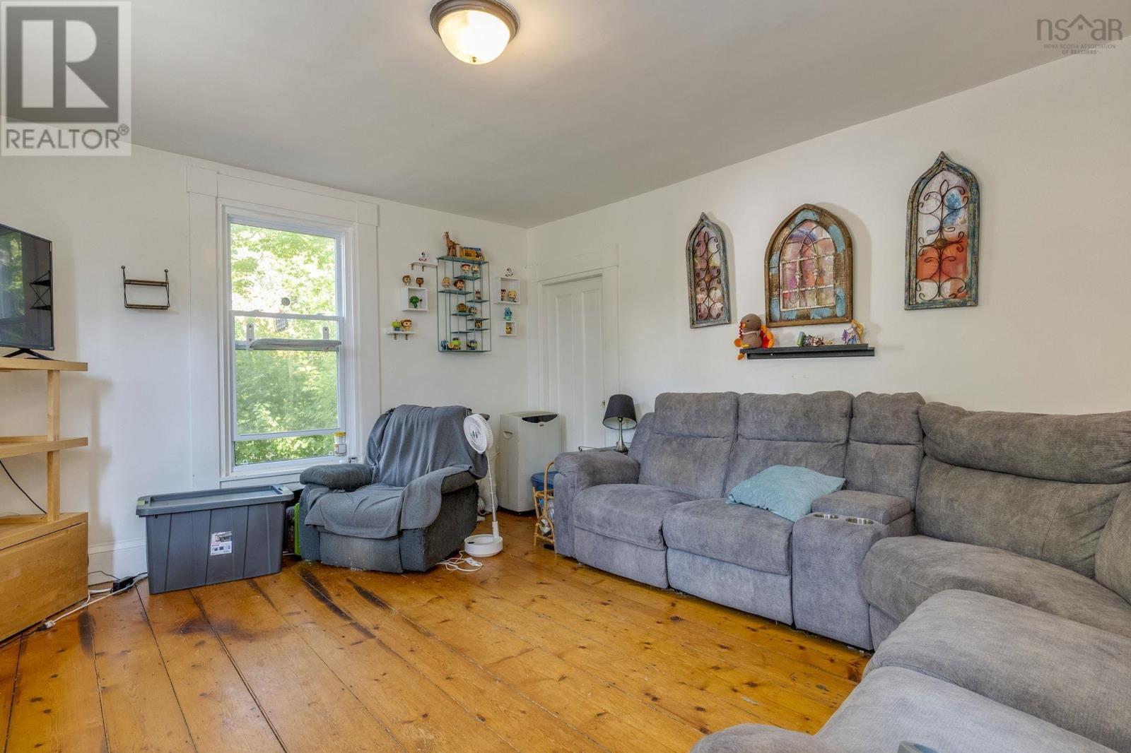 40 Pleasant Street, Bear River, Nova Scotia  B0S 1B0 - Photo 47 - 202523714