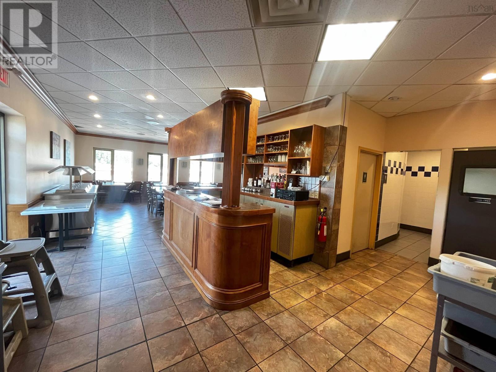 Ko's Restaurant, Bridgewater, Nova Scotia  B4V 1A9 - Photo 7 - 202523713