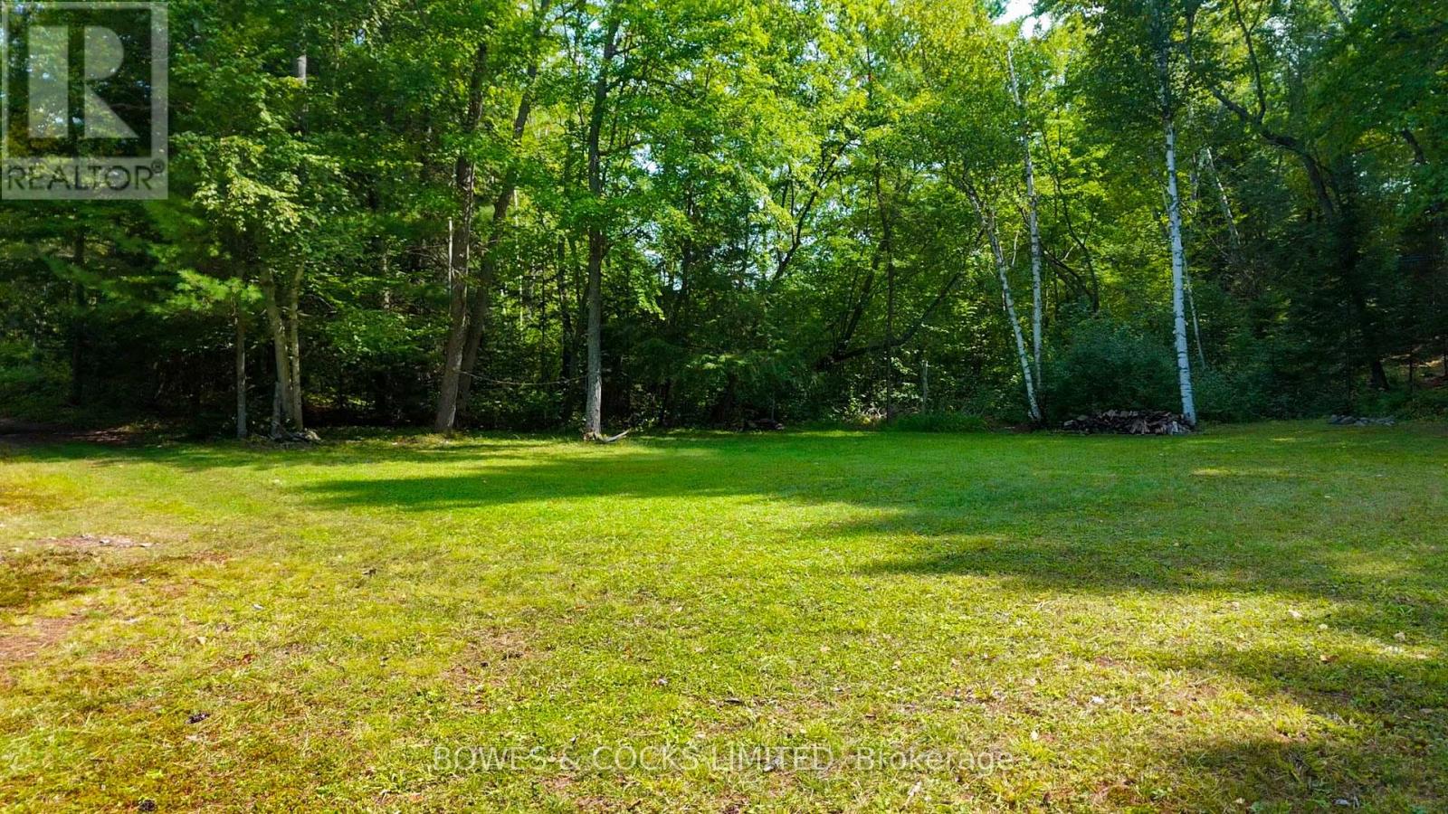 915 Madawaska River Drive, Madawaska Valley, Ontario  K0J 1L0 - Photo 15 - X12412775