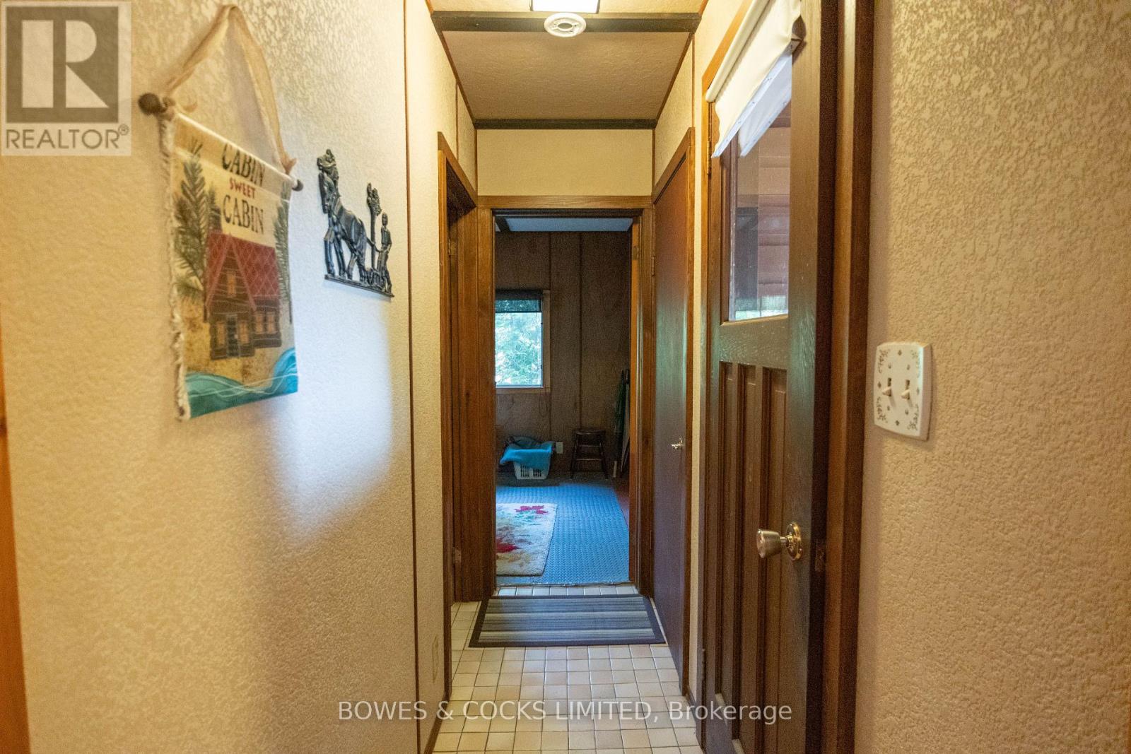 915 Madawaska River Drive, Madawaska Valley, Ontario  K0J 1L0 - Photo 30 - X12412775