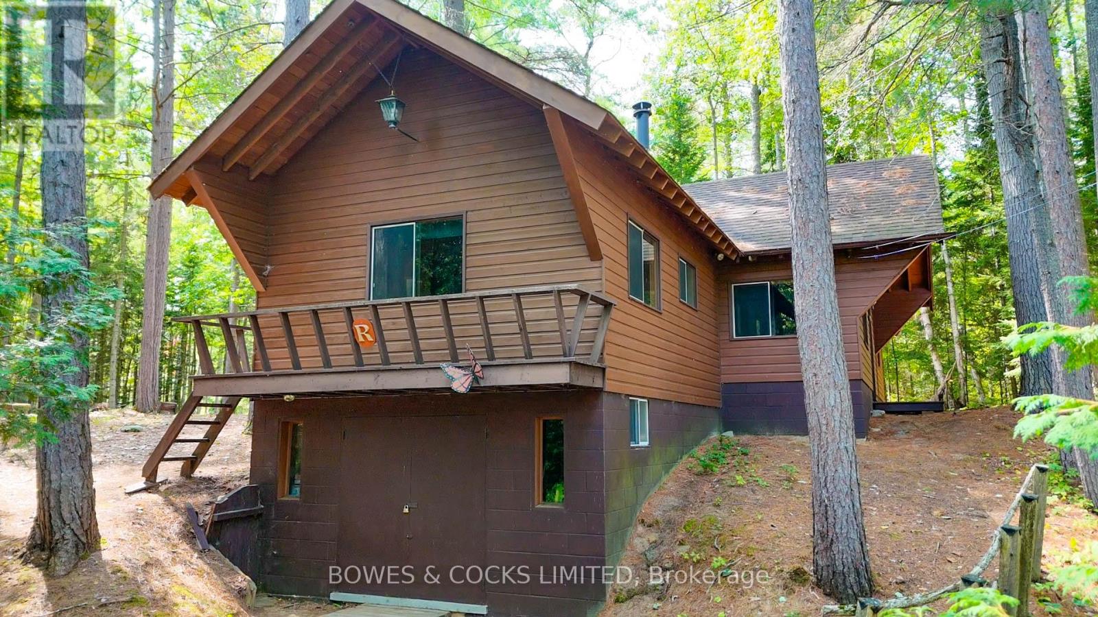 915 Madawaska River Drive, Madawaska Valley, Ontario  K0J 1L0 - Photo 5 - X12412775