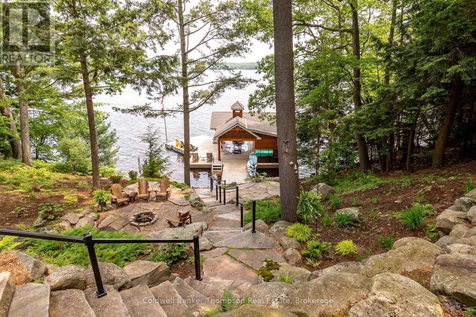 707 Evergreen Trail, Huntsville, Ontario  P1H 2L5 - Photo 34 - X12412918