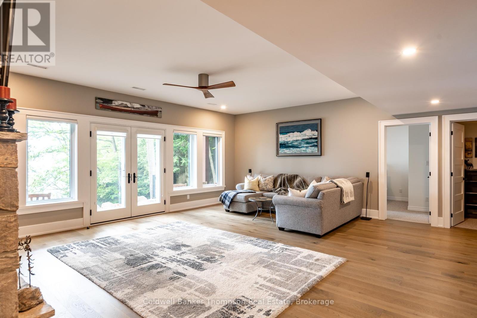707 Evergreen Trail, Huntsville, Ontario  P1H 2L5 - Photo 22 - X12412918