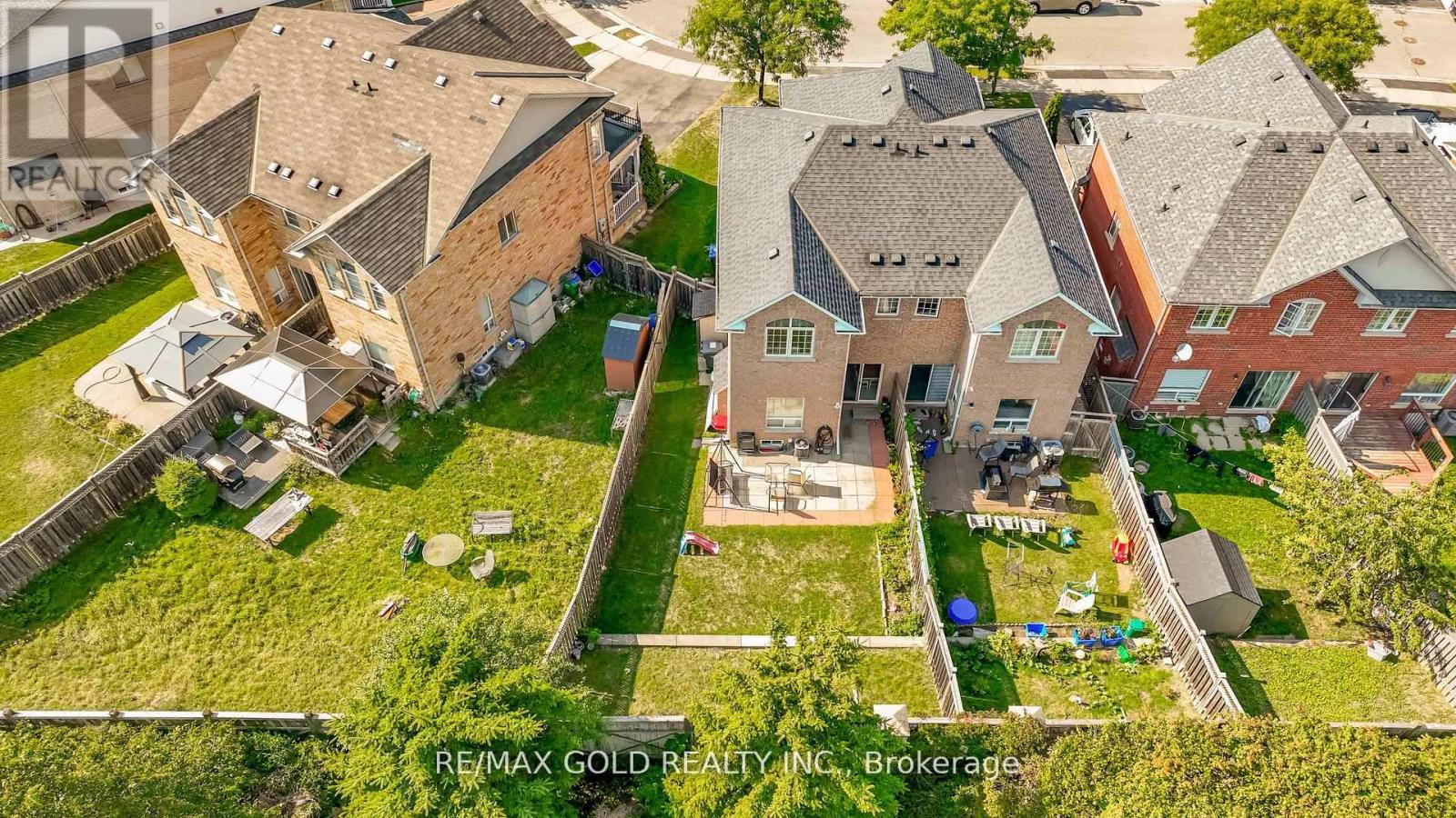 32 Rubysilver Drive, Brampton, Ontario  L6P 1P9 - Photo 34 - W12411703