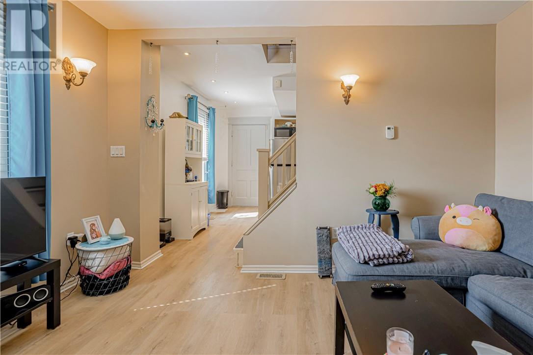 337 Burton Avenue, Sudbury, Ontario  P3C 4K4 - Photo 4 - 2124736