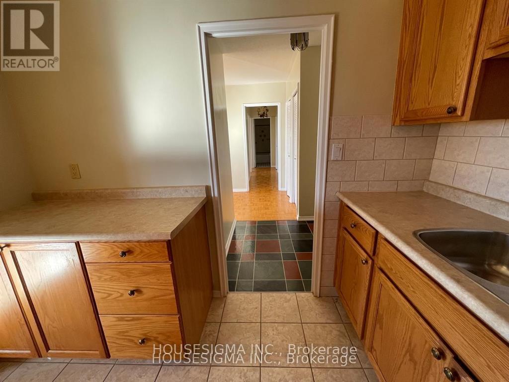 44 - 201 Ontario Street, Cobourg, Ontario  K9A 3B7 - Photo 3 - X12412669