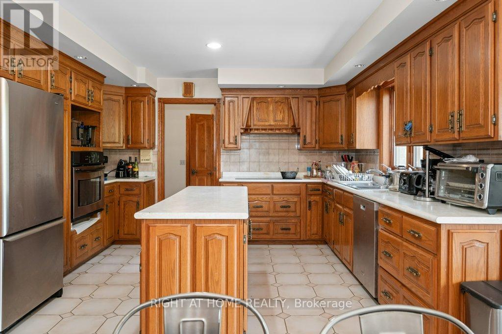 2650 Garrison Road, Fort Erie, Ontario  L0S 1N0 - Photo 11 - X12412686