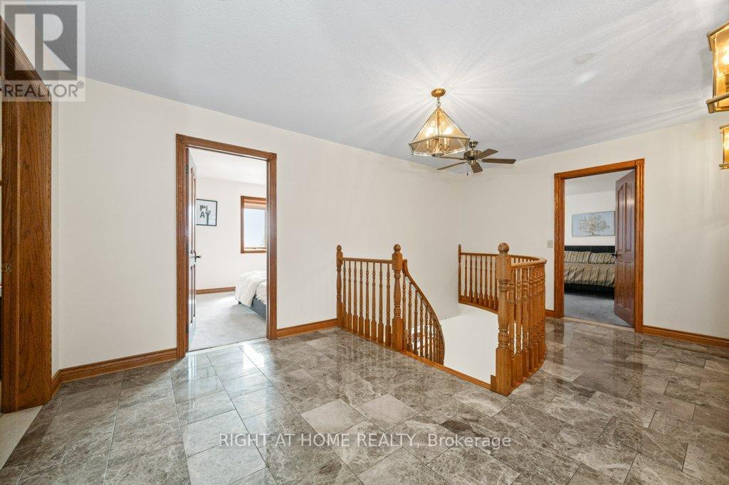 2650 Garrison Road, Fort Erie, Ontario  L0S 1N0 - Photo 12 - X12412686