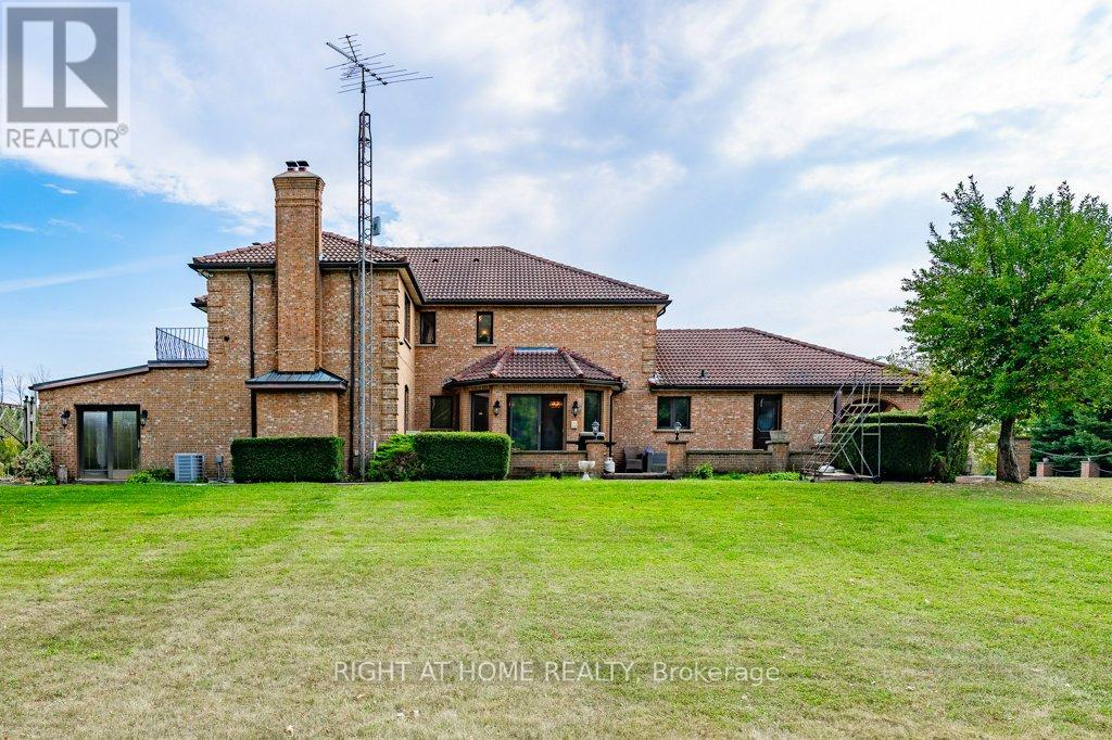 2650 Garrison Road, Fort Erie, Ontario  L0S 1N0 - Photo 28 - X12412686