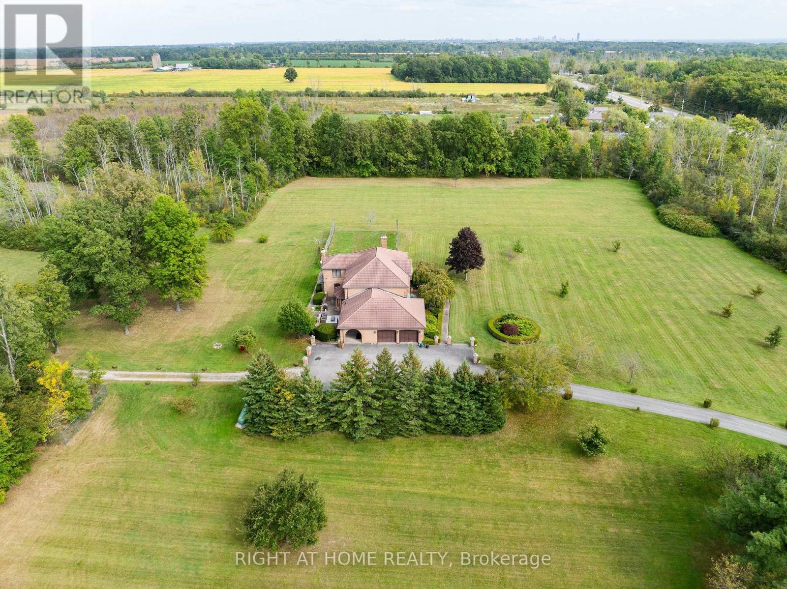 2650 Garrison Road, Fort Erie, Ontario  L0S 1N0 - Photo 35 - X12412686