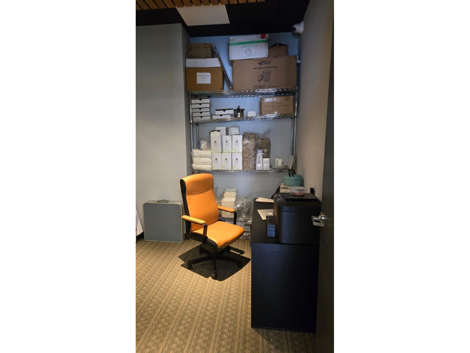 146 Confidential Street, Chilliwack Downtown, Chilliwack, British Columbia  V2P 1L6 - Photo 3 - C8072340