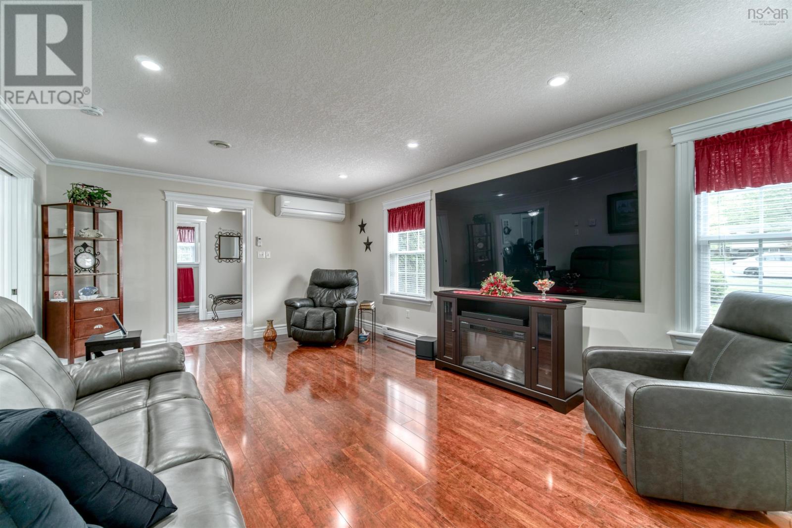 2989-2993 Lovett Road, Coldbrook, Nova Scotia  B4R 1A4 - Photo 17 - 202523347