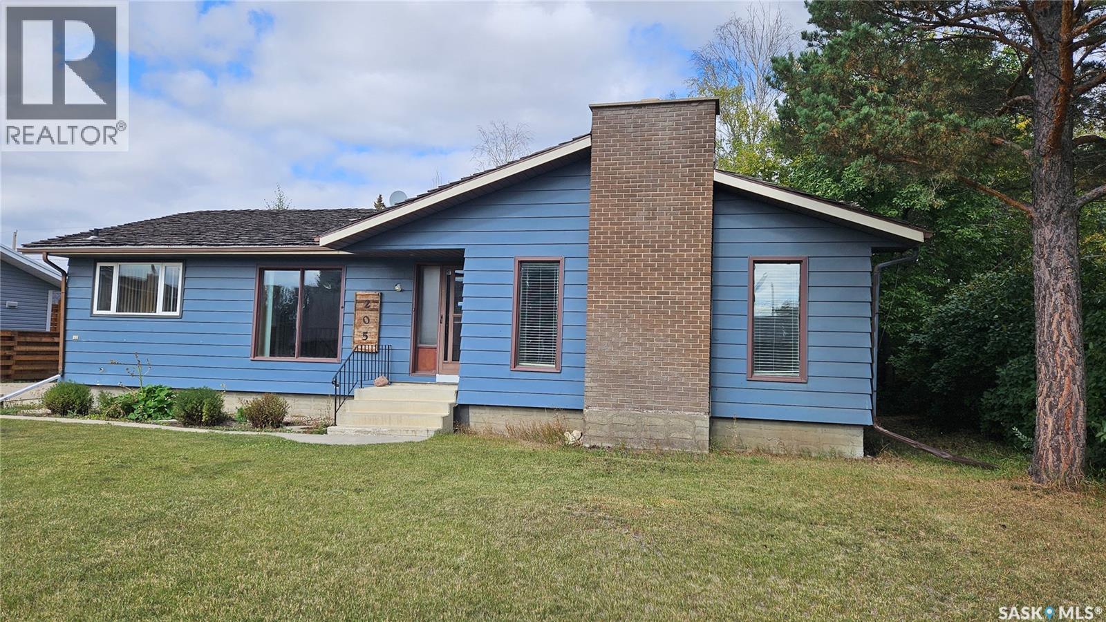 205 1st STREET W, Langham, Saskatchewan