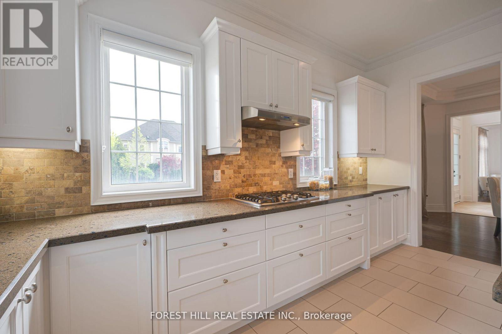 101 Glenheron Crescent, Vaughan, Ontario  L6A 1W7 - Photo 15 - N12374662