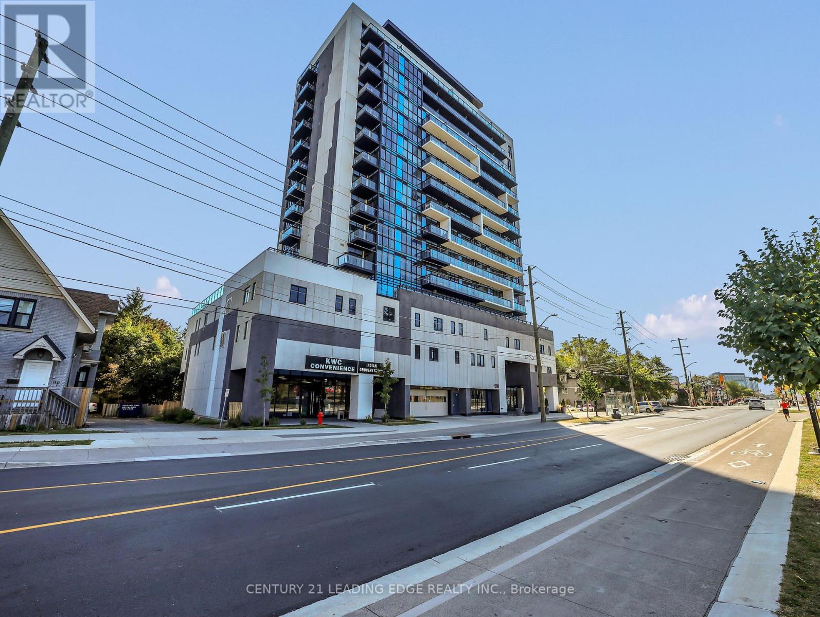 1004 - 128 King Street N, Waterloo, Ontario  N2J 2X9 - Photo 3 - X12361693
