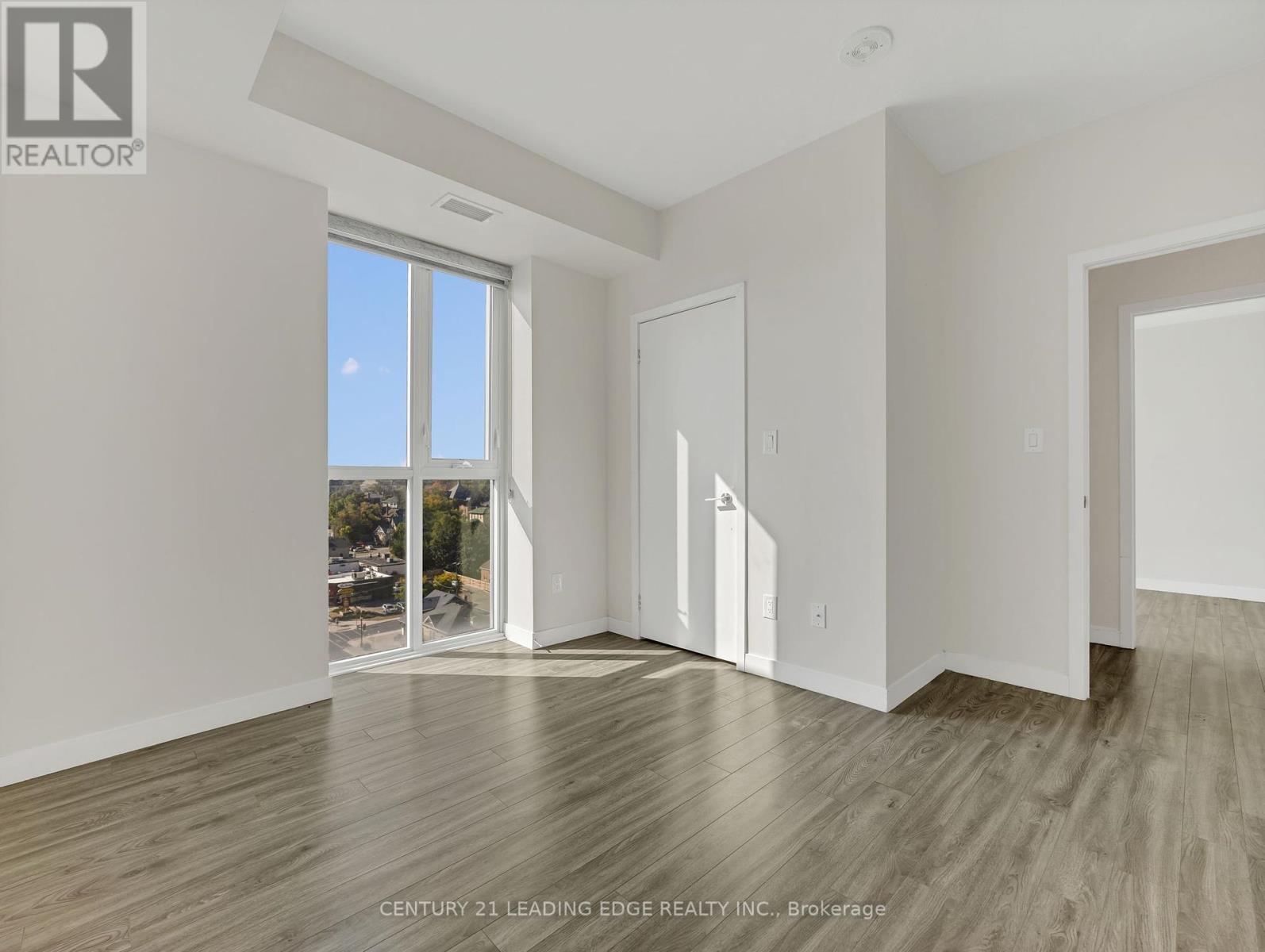1004 - 128 King Street N, Waterloo, Ontario  N2J 2X9 - Photo 14 - X12361693