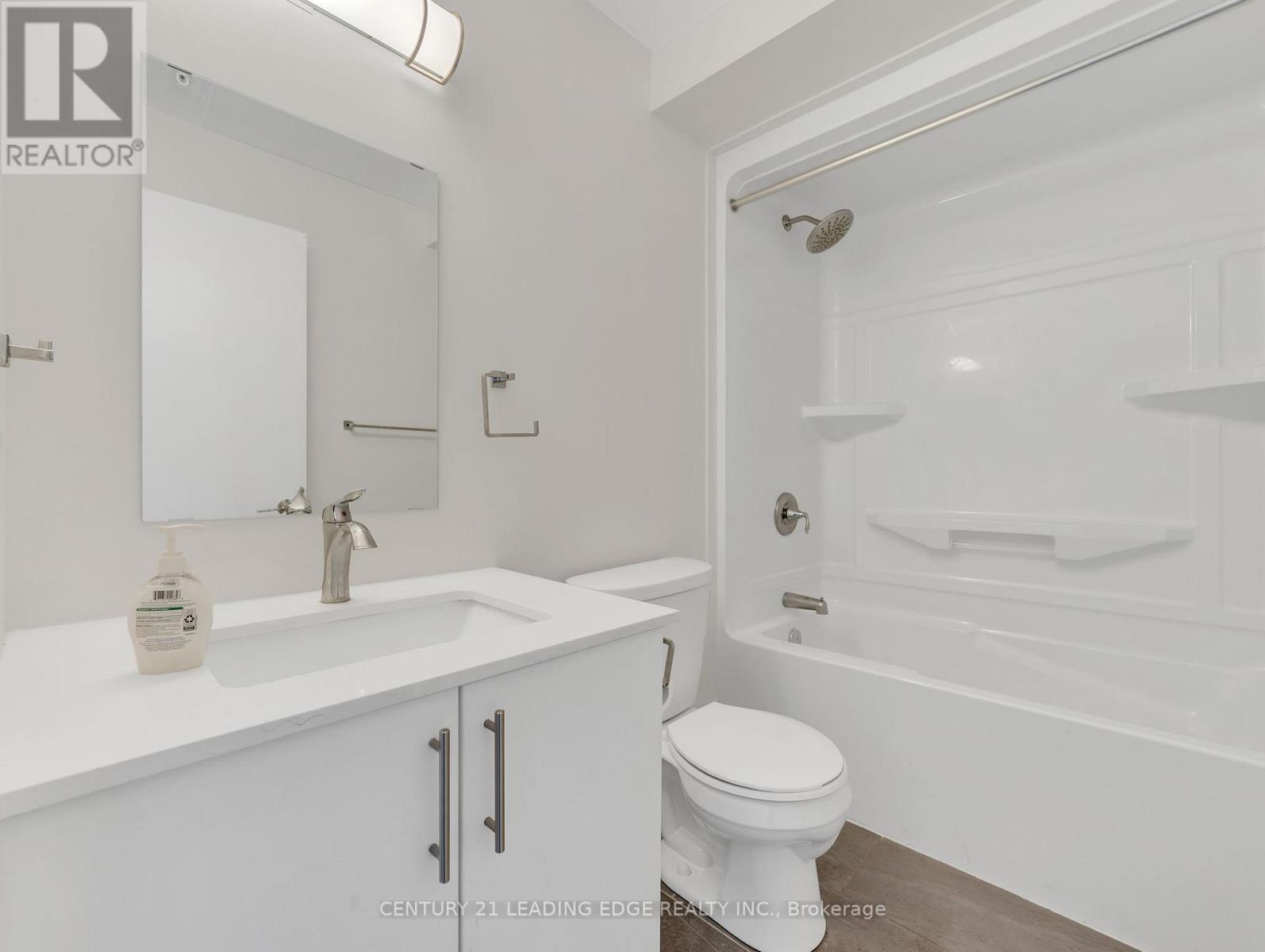 1004 - 128 King Street N, Waterloo, Ontario  N2J 2X9 - Photo 18 - X12361693