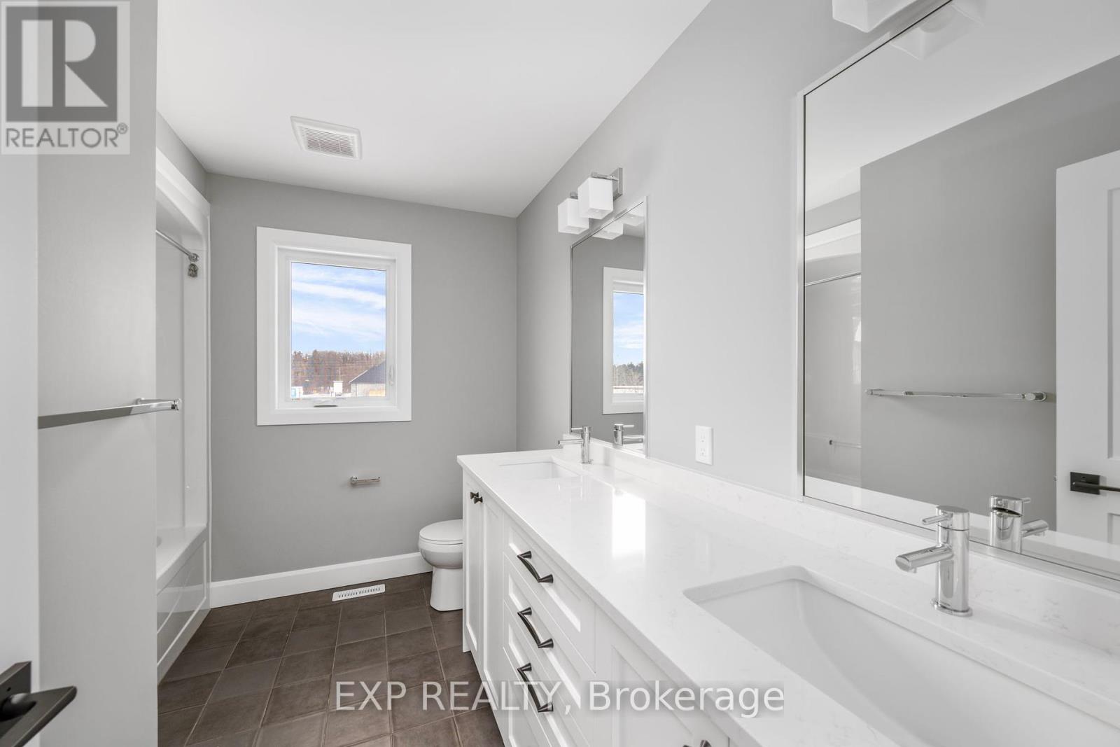 2060 Wickerson Road, London South, Ontario  N6K 5C4 - Photo 21 - X12405711