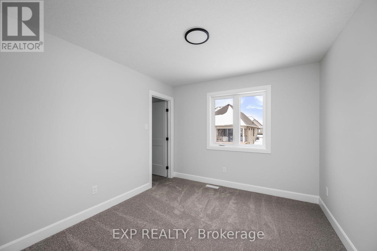 2060 Wickerson Road, London South, Ontario  N6K 5C4 - Photo 23 - X12405711
