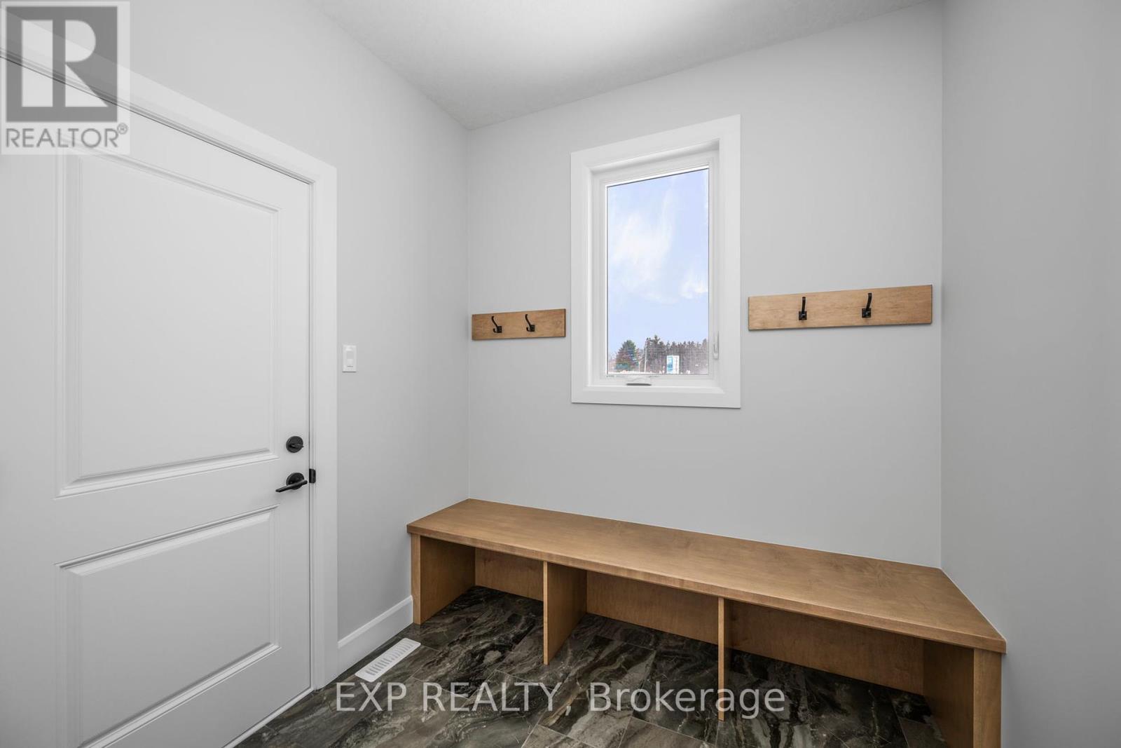 2060 Wickerson Road, London South, Ontario  N6K 5C4 - Photo 17 - X12405711