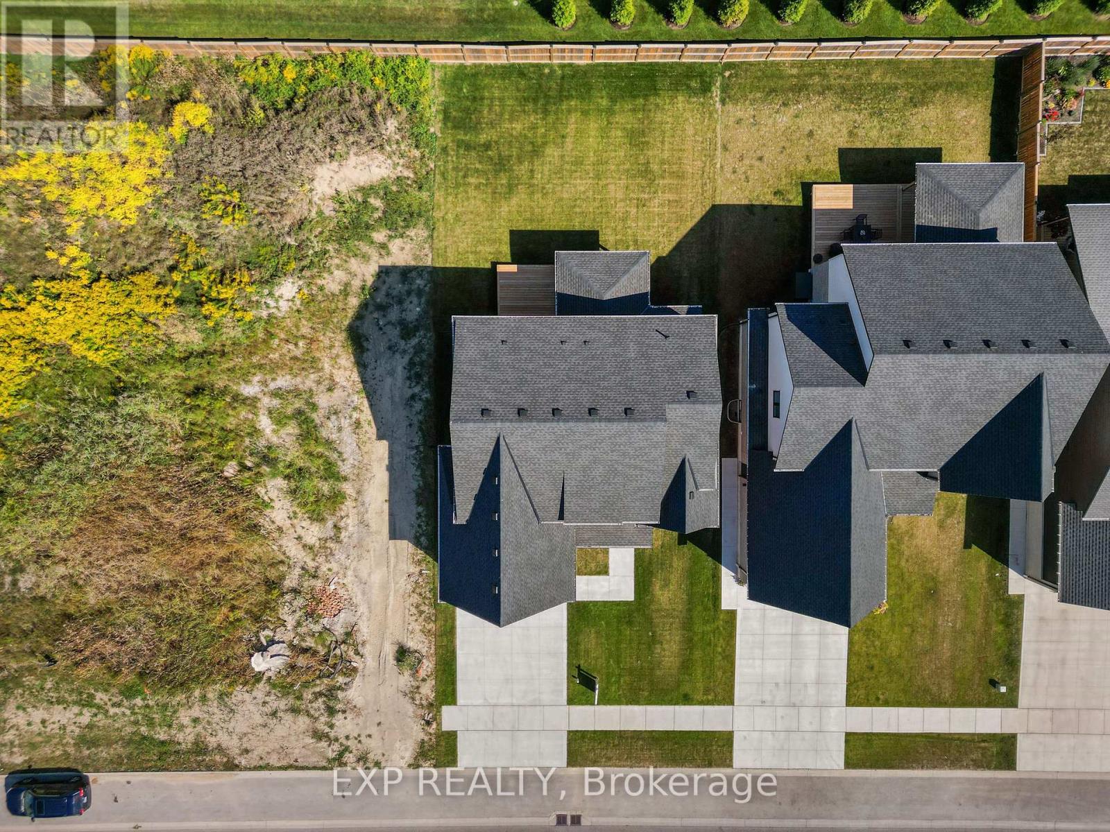 2060 Wickerson Road, London South, Ontario  N6K 5C4 - Photo 36 - X12405711