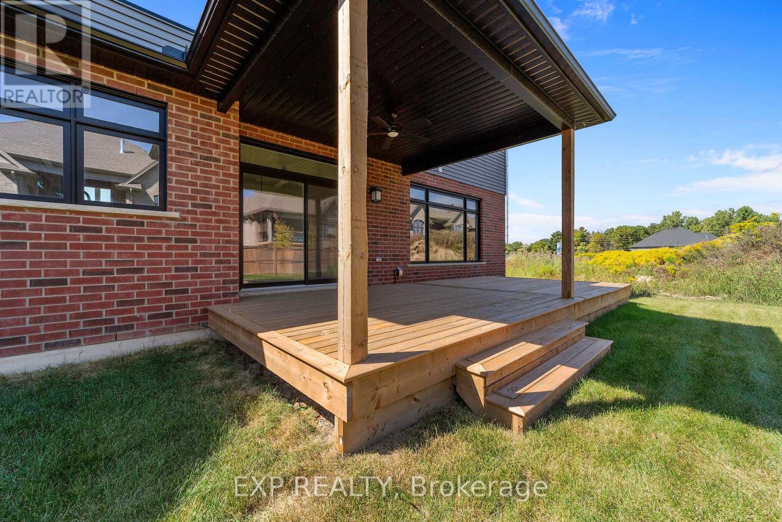 2060 Wickerson Road, London South, Ontario  N6K 5C4 - Photo 43 - X12405711