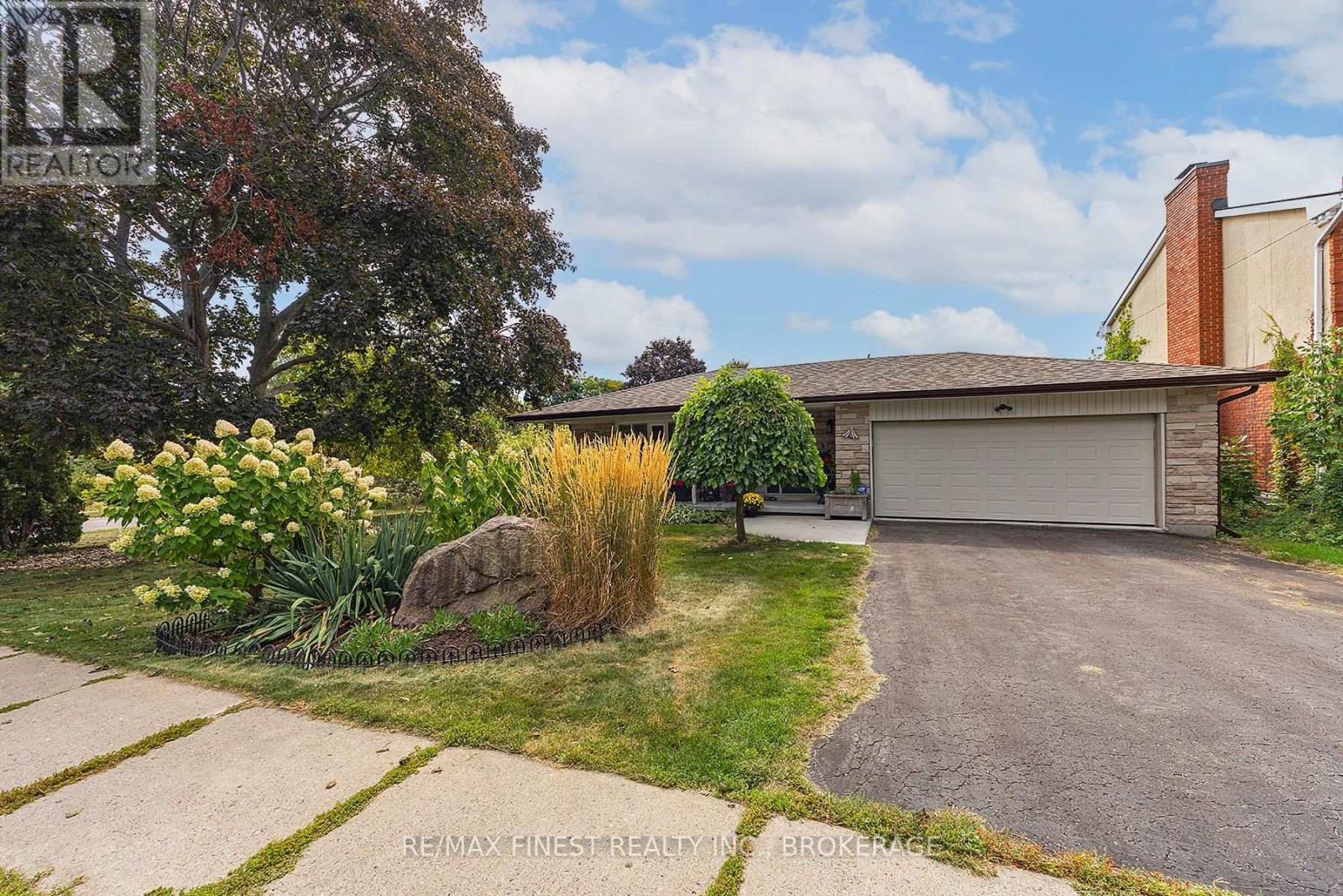 895 Brodie Avenue, Kingston, Ontario  K7M 4P8 - Photo 2 - X12412926