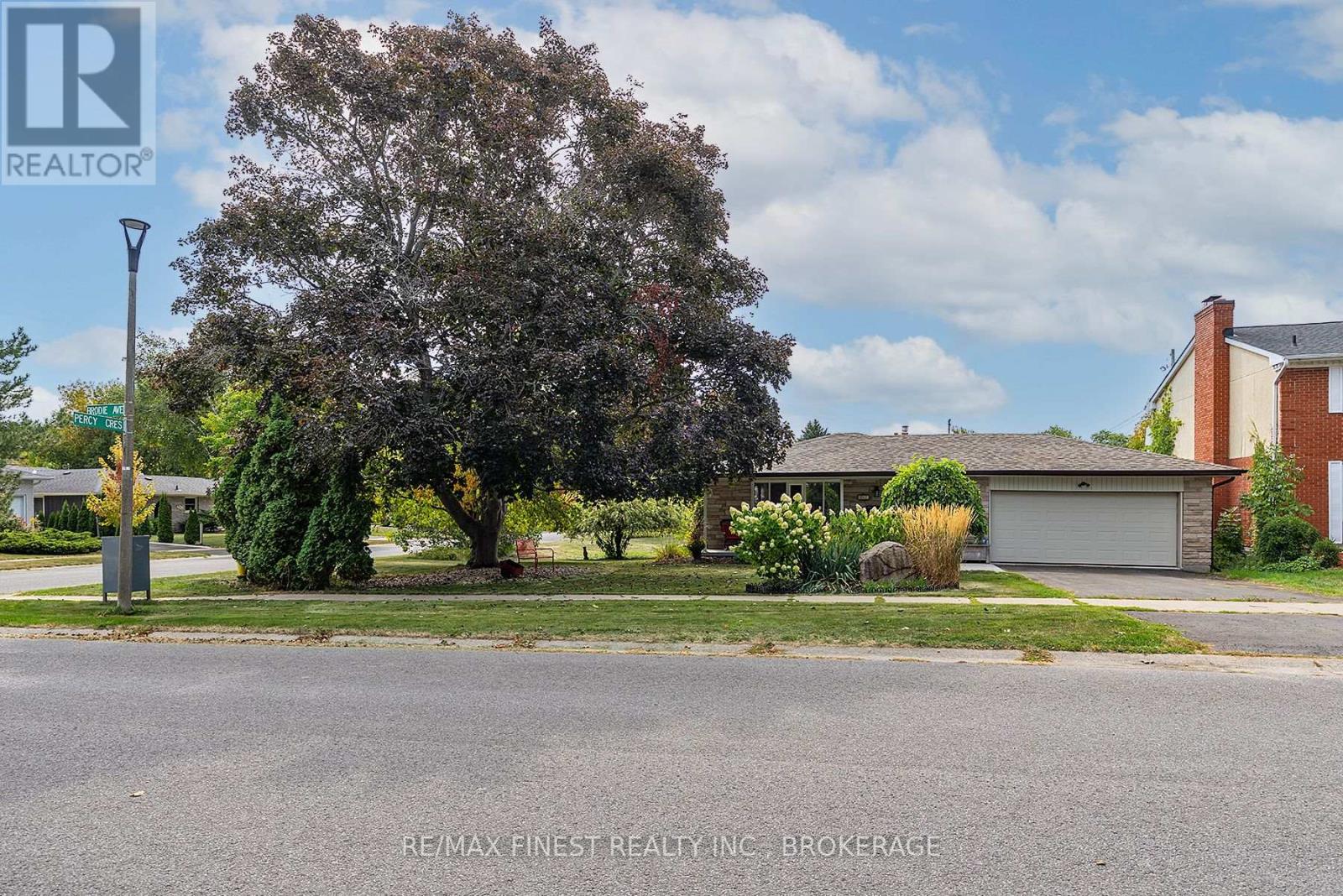895 Brodie Avenue, Kingston, Ontario  K7M 4P8 - Photo 4 - X12412926