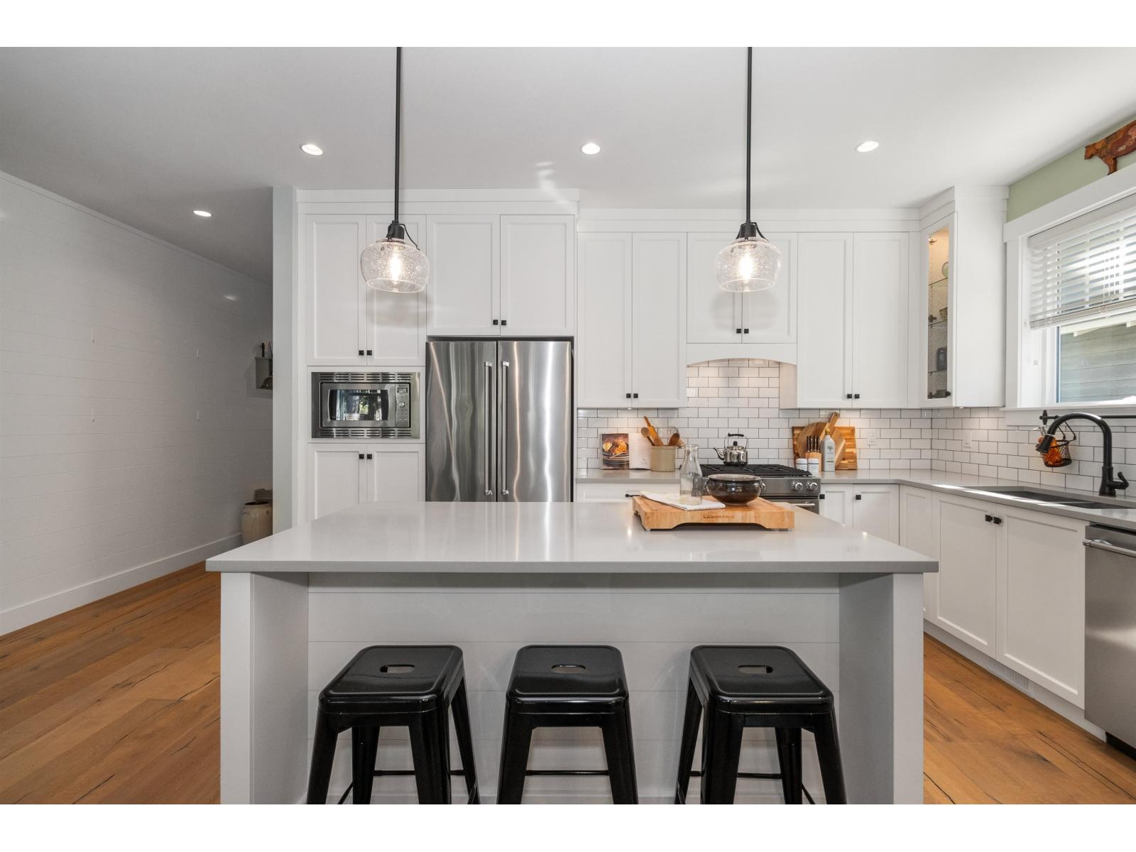 43390 Creekside Circle, Cultus Lake South, Lindell Beach, British Columbia  V2R 0Z4 - Photo 8 - R3049605