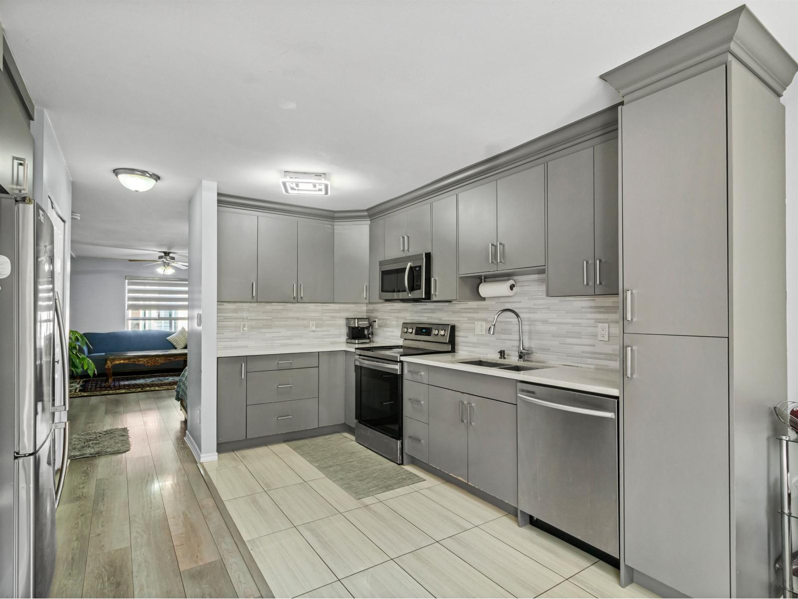 9 12730 66 Avenue, Surrey, British Columbia  V3W 1P3 - Photo 6 - R3048118