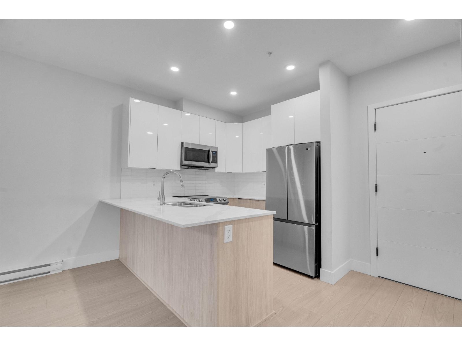 113 5486 199a Street, Langley, British Columbia  V3A 0N6 - Photo 8 - R3049305