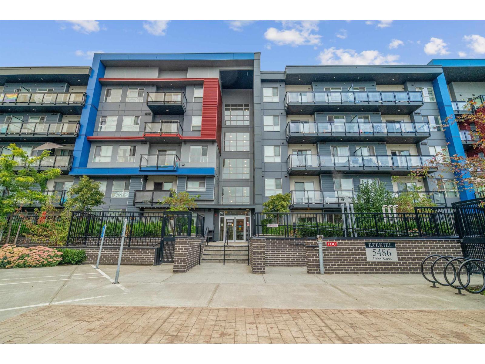 113 5486 199A STREET, Langley, British Columbia