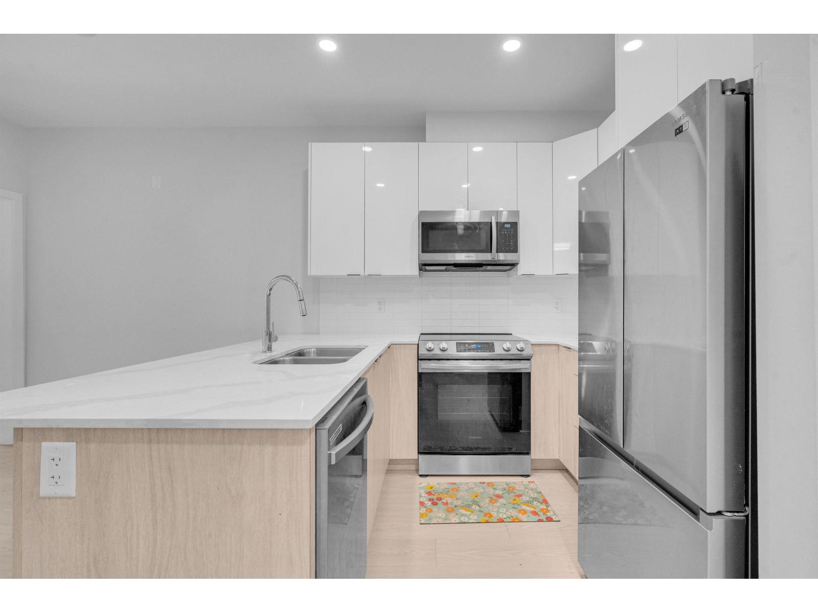 113 5486 199a Street, Langley, British Columbia  V3A 0N6 - Photo 7 - R3049305