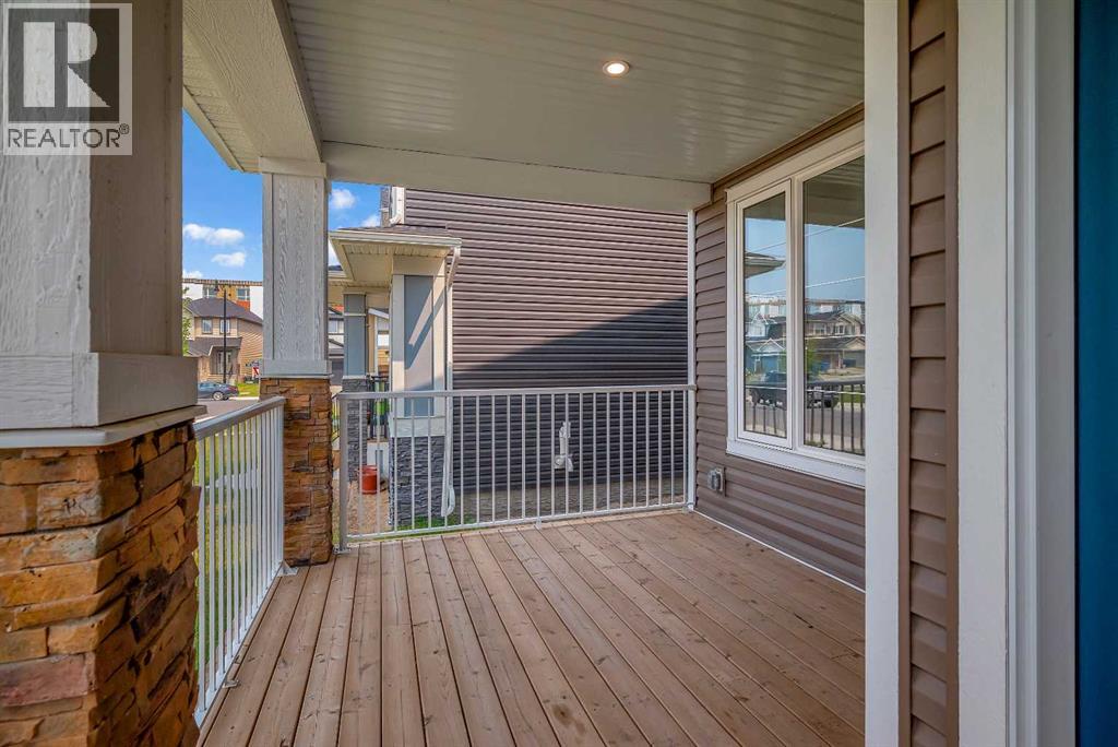190 Dawson Harbour Rise, Chestermere, Alberta  T1X 1Z6 - Photo 3 - A2249779