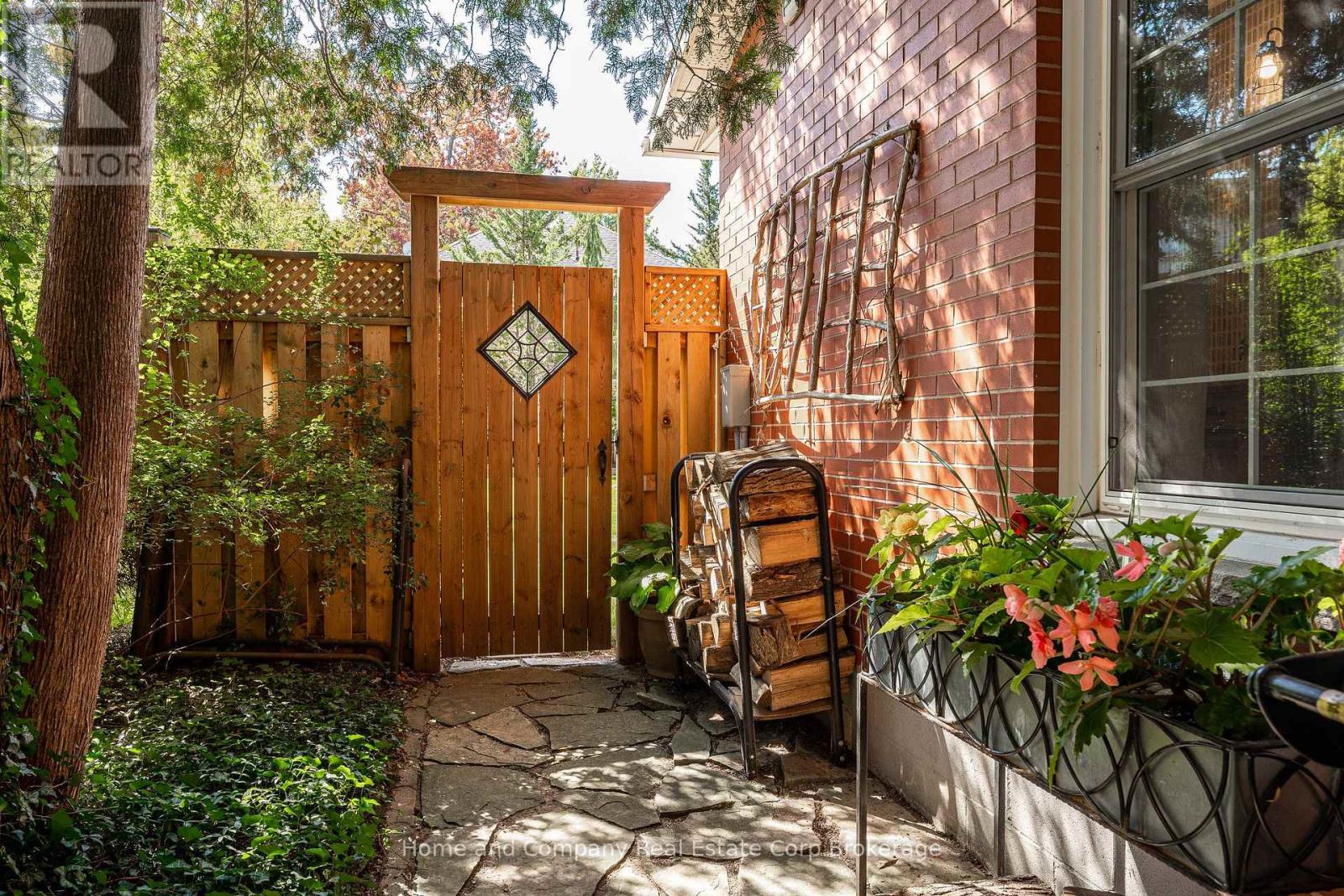 141 Norman Street, Stratford, Ontario  N5A 5S1 - Photo 47 - X12412929